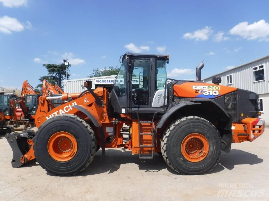 Hitachi ZW 310-6 Gumikerekes homlokrakodók