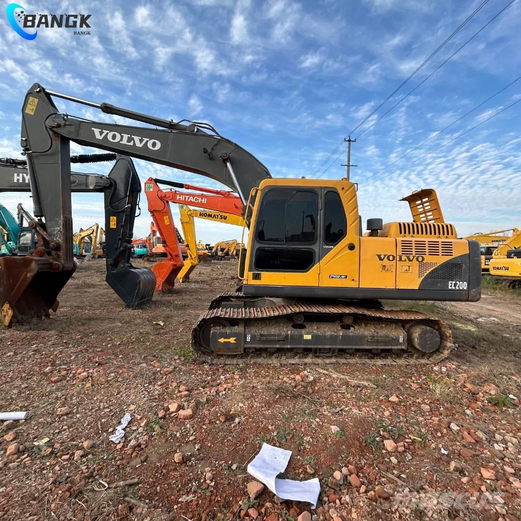 Volvo EC200B Lánctalpas kotrók