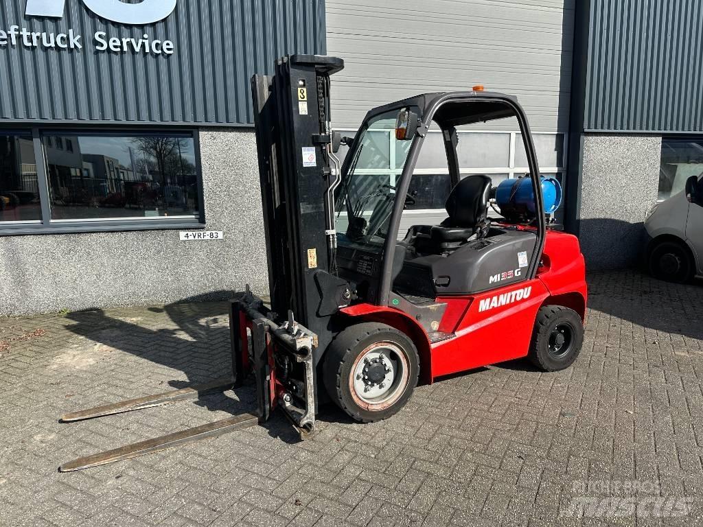 Manitou MI 35 G Gázüzemű targoncák