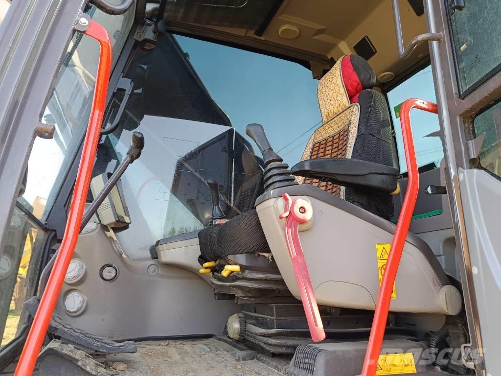 Volvo EC 250 D L Lánctalpas kotrók