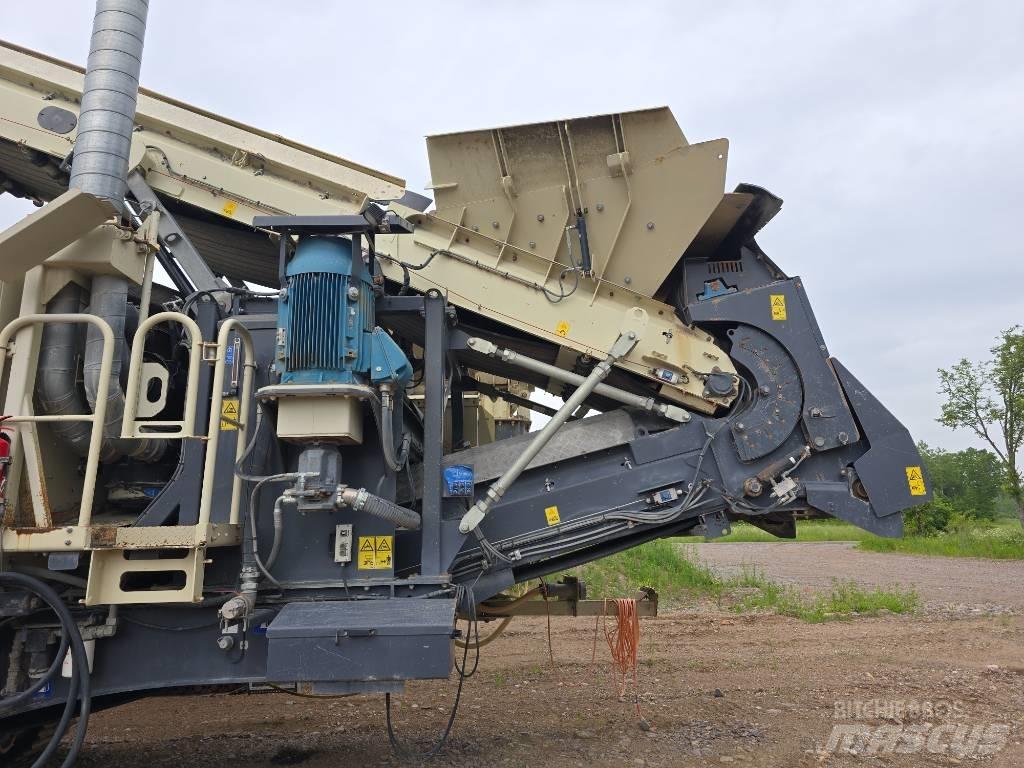 Metso LT 330D Mobil törőgépek