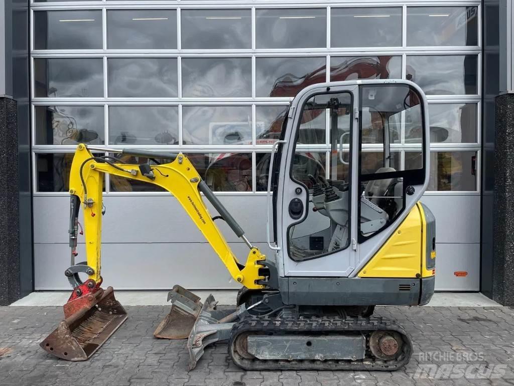 Wacker Neuson 1404 Mini kotrók < 7t