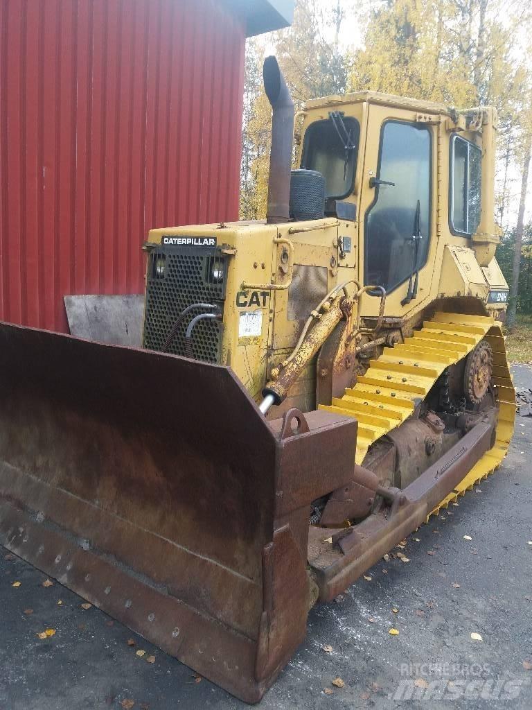 CAT D 4 H lánctalpas dózerek