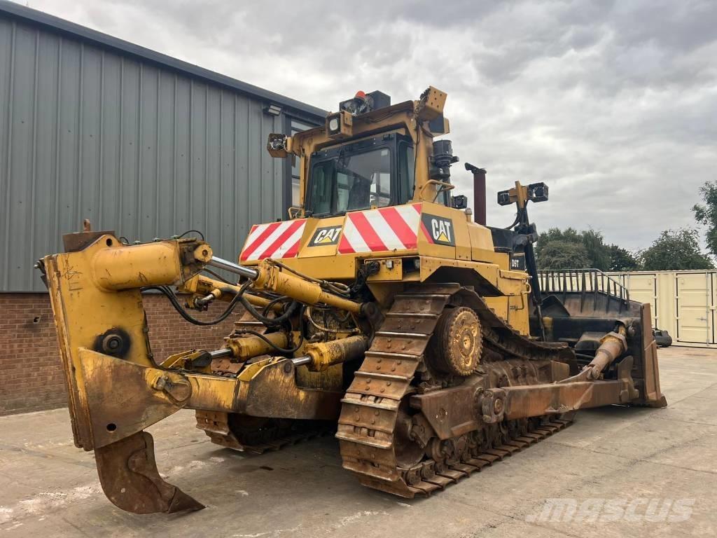 CAT D 9 T lánctalpas dózerek
