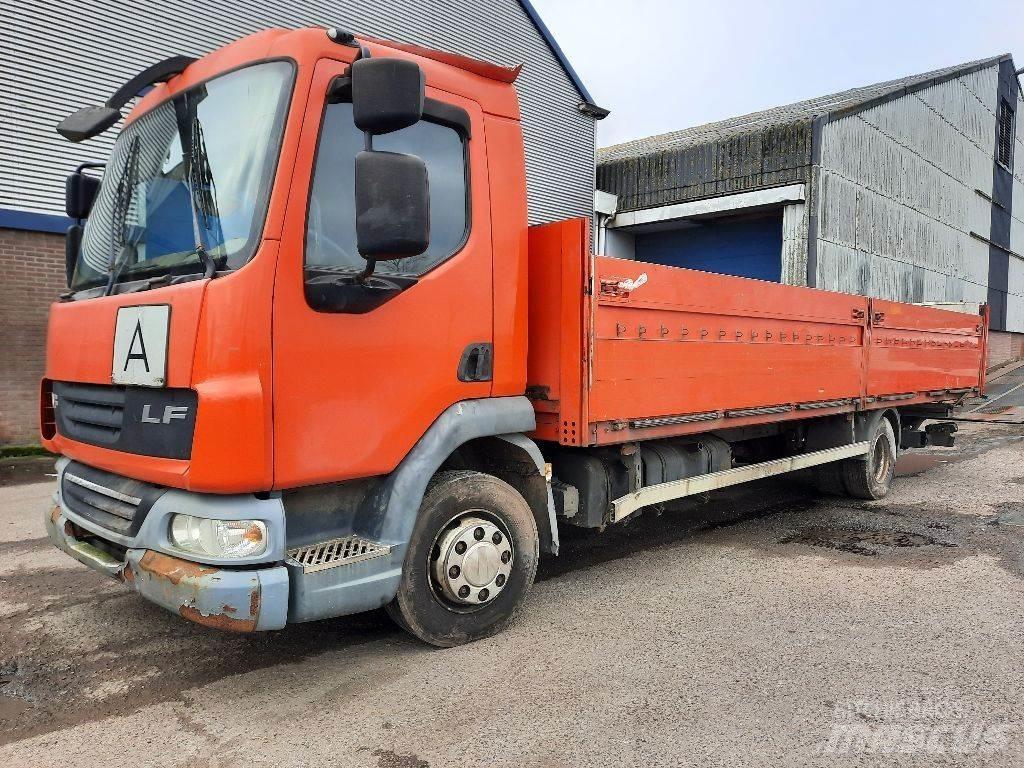DAF LF45.220 Platós / Ponyvás teherautók