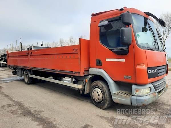 DAF LF45.220 Platós / Ponyvás teherautók