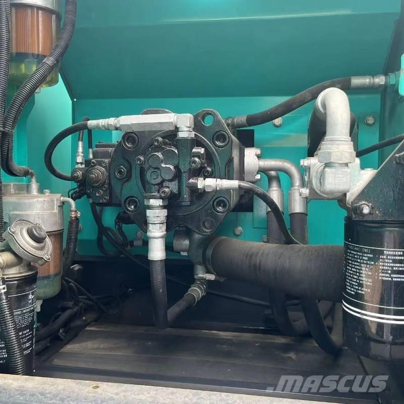 Kobelco SK 200 Lánctalpas kotrók