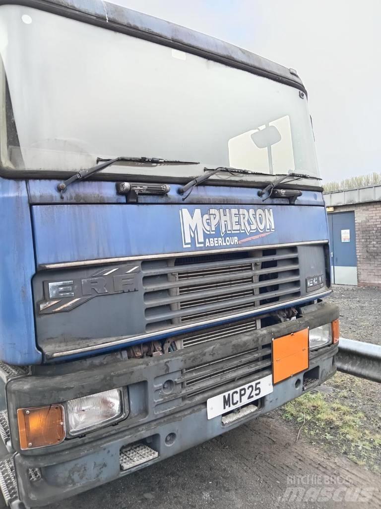 ERF EC11 Nyergesvontatók