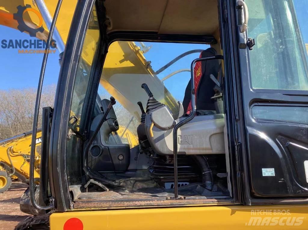CAT 325 D Lánctalpas kotrók