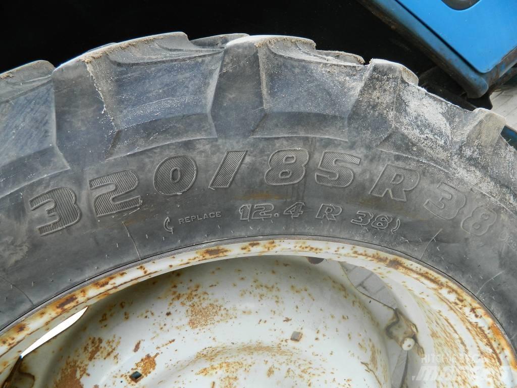 Ford 5600 Traktorok