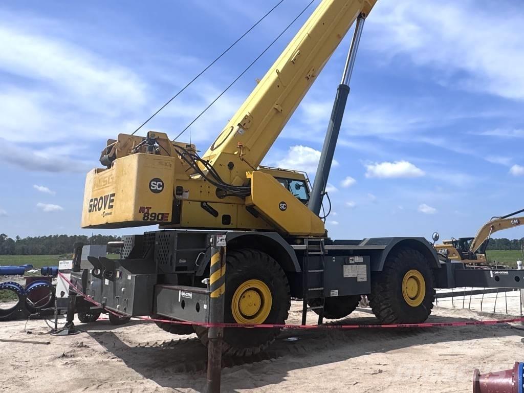 Grove RT 890 E Mobil daruk