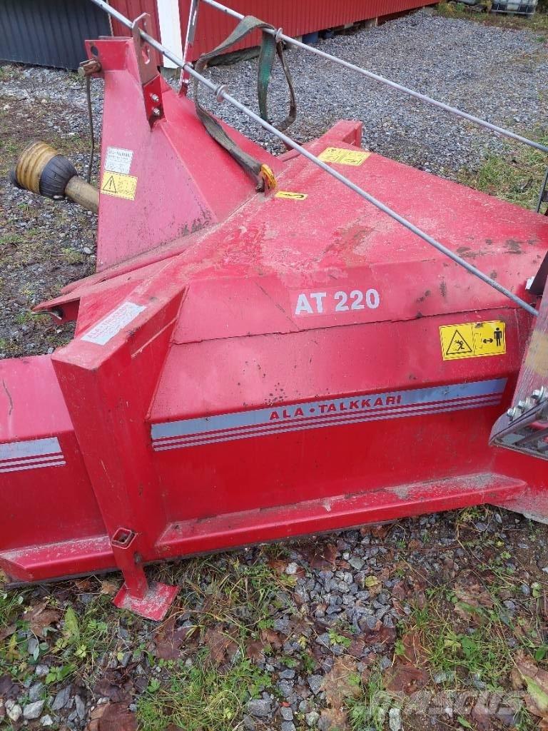 Ala-talkkari AT 220 Hómarók