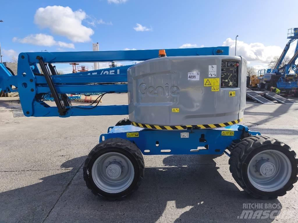 Genie Z 45/25 J RT Karos emelők