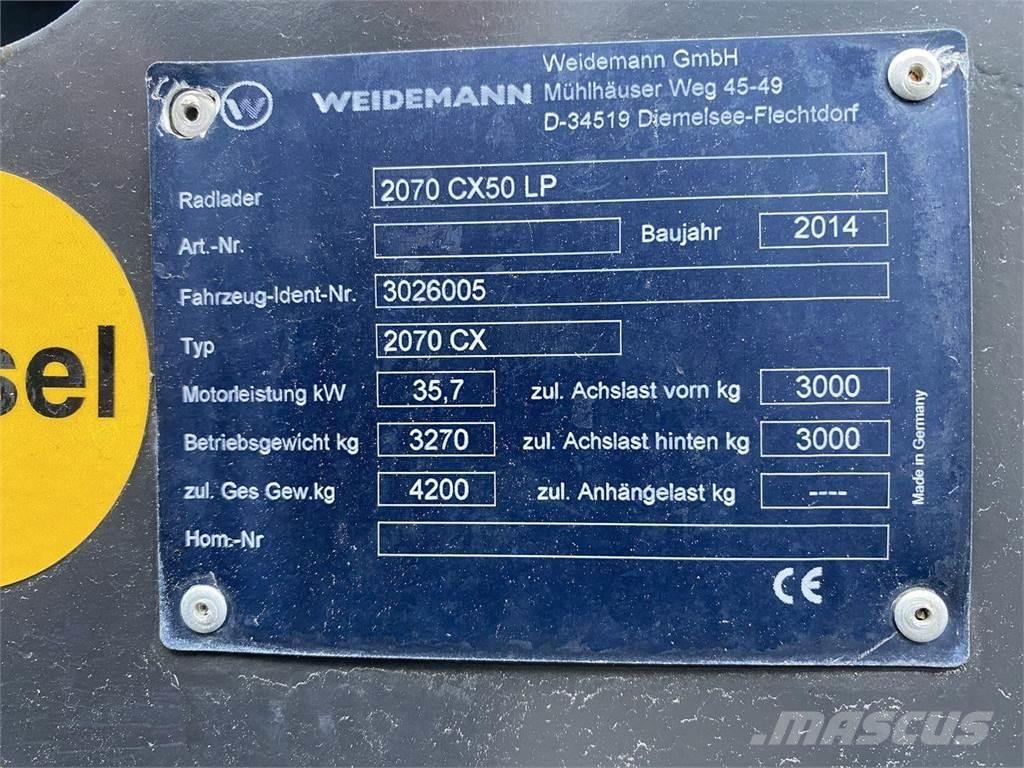 Weidemann 2070 Univerzális rakodók