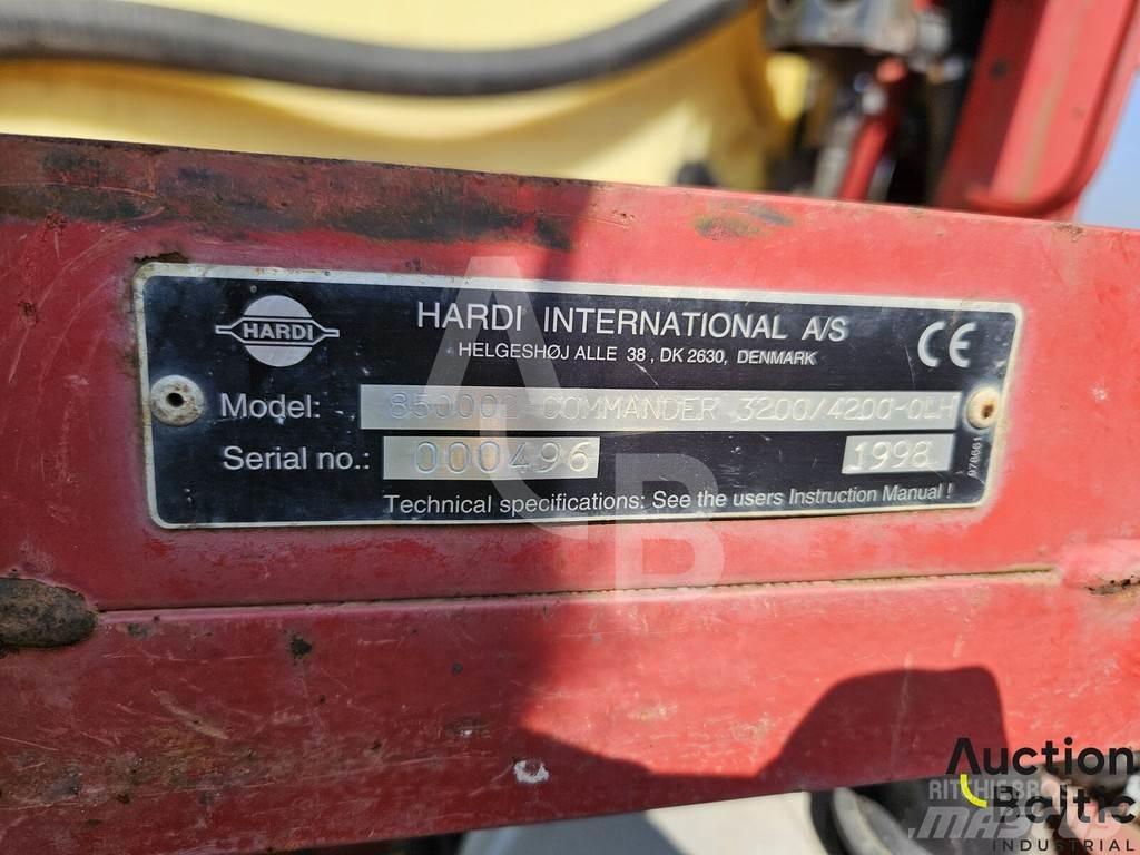 Hardi Commander Vontatott trágyaszórók