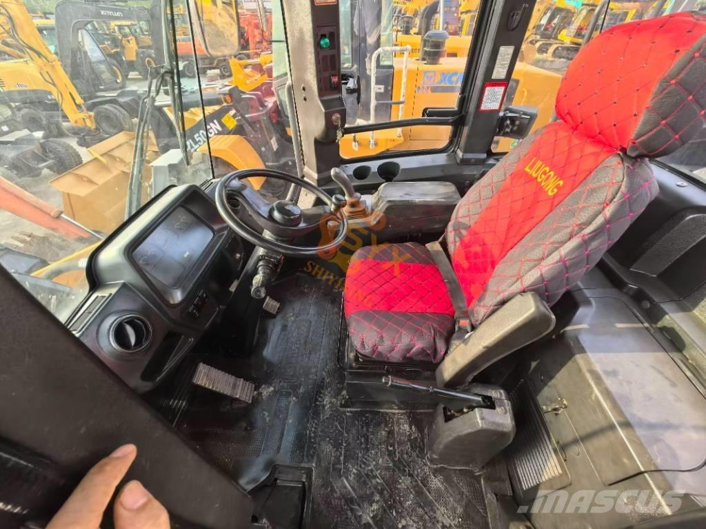 LiuGong 856H Gumikerekes homlokrakodók