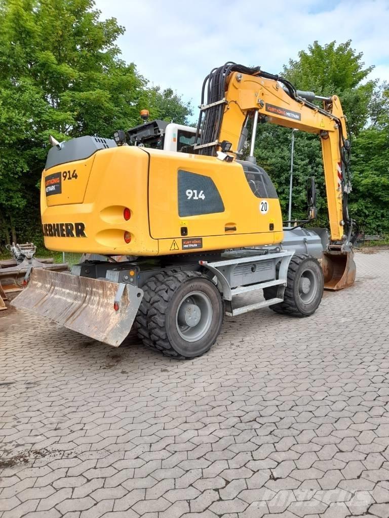 Liebherr A 914 V LIT Gumikerekes kotrók