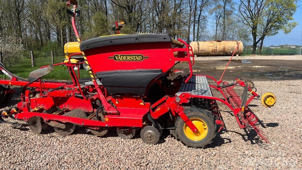 Väderstad Rapid400C Vetőgépek