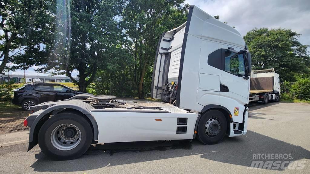Iveco Saway 530 Nyergesvontatók