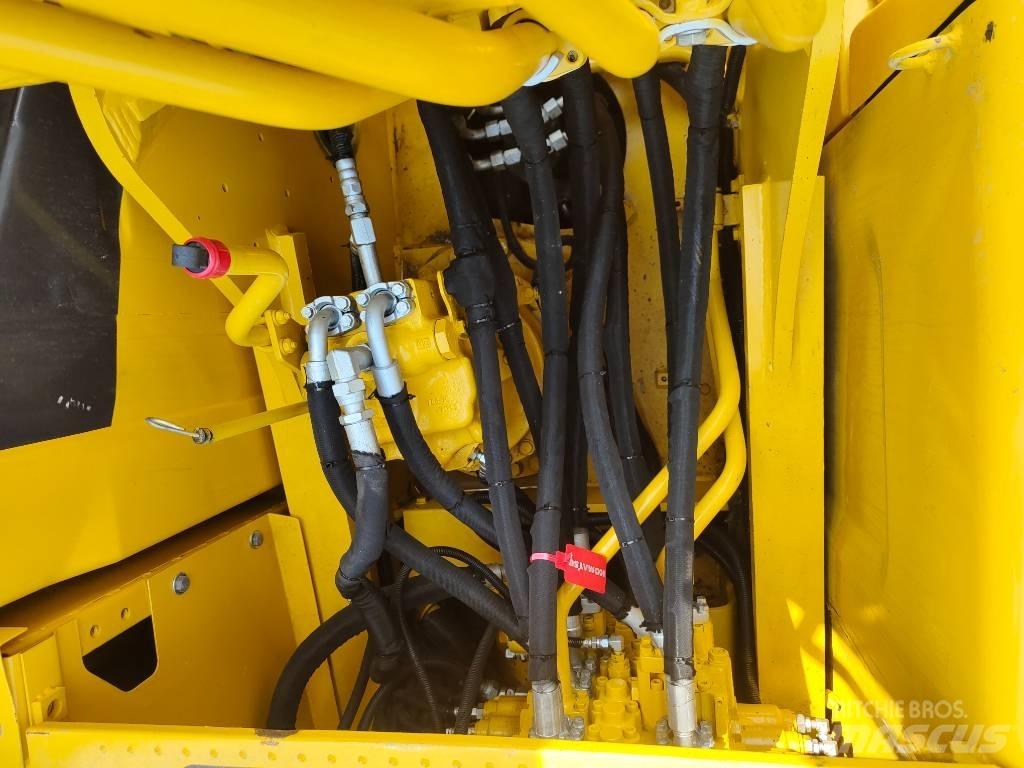 Komatsu PC 200 Lánctalpas kotrók
