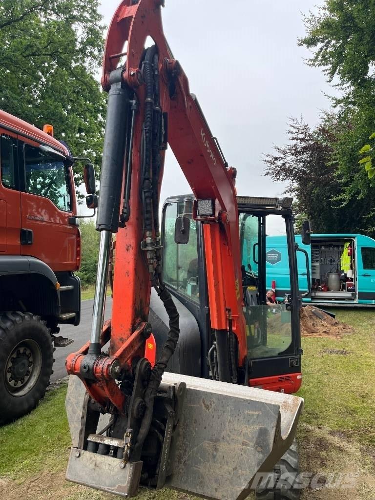 Kubota KX 027-4 Mini kotrók < 7t