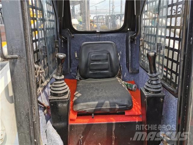 Bobcat S130 Kompaktrakodók