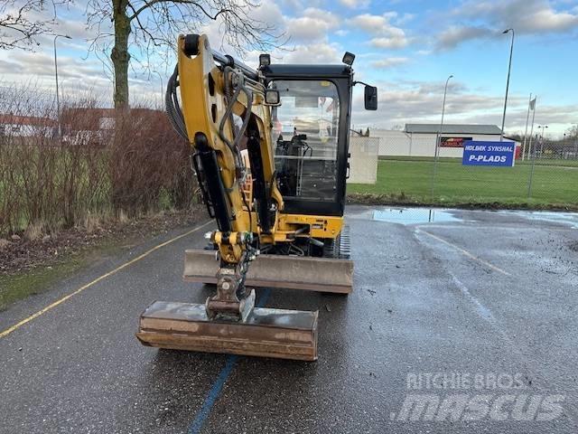 CAT 302.7 D CR Lánctalpas kotrók