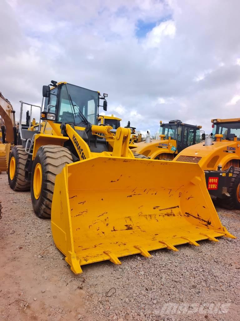 Komatsu WA 380 Gumikerekes homlokrakodók
