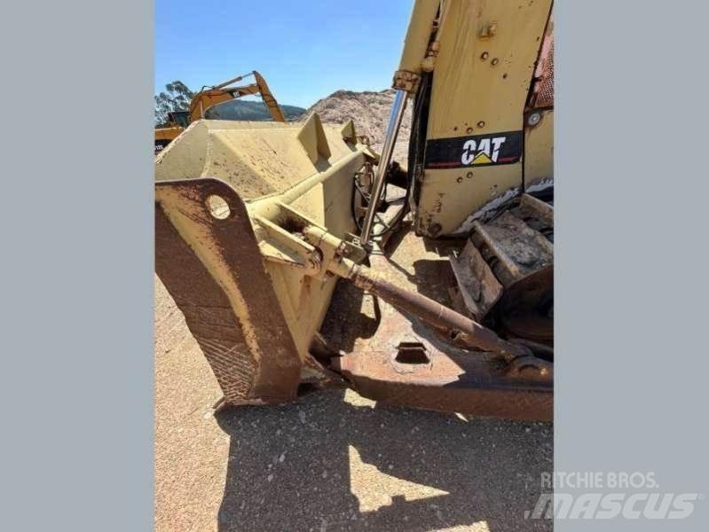 CAT D6H lánctalpas dózerek