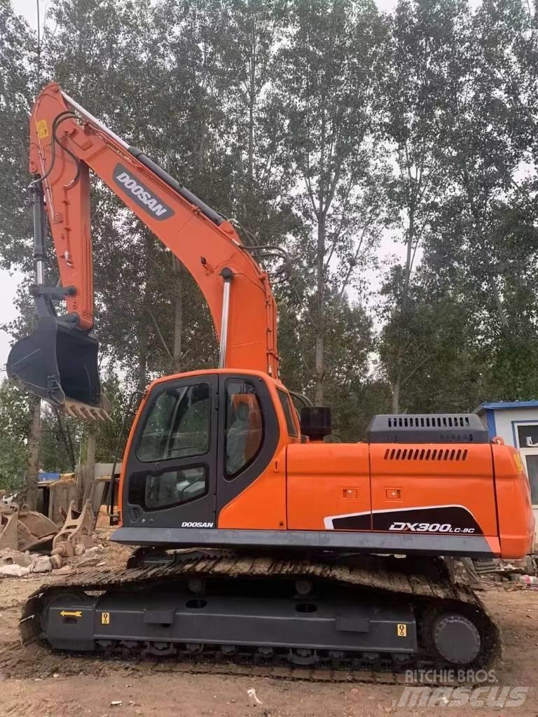 Doosan DX300LC-9C Lánctalpas kotrók