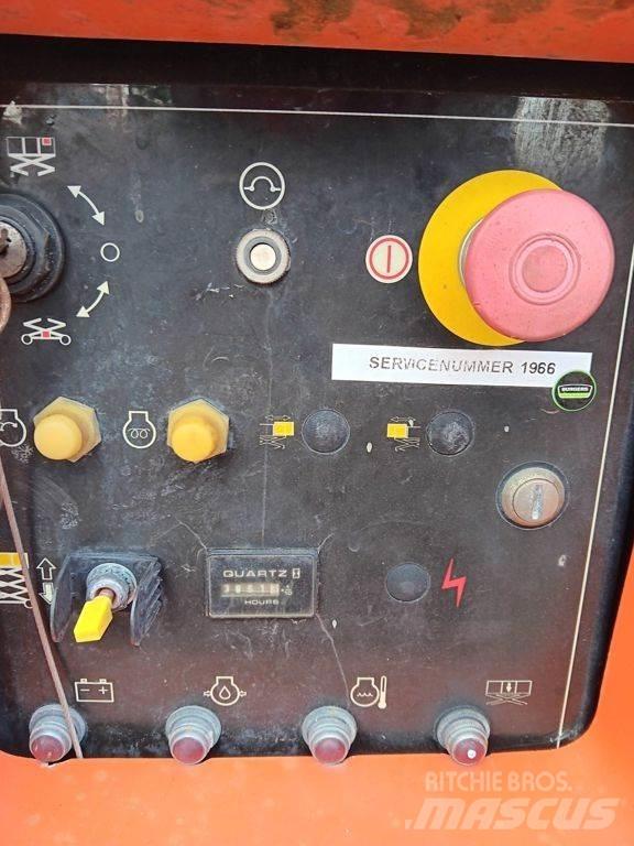 JLG 3394RT Ollós emelők