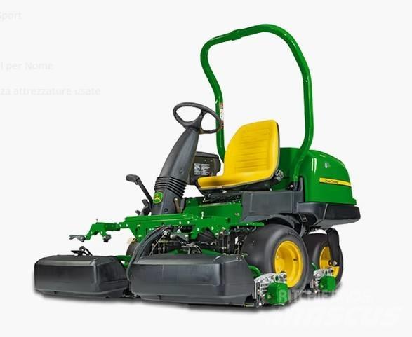 John Deere 2500 A Golfpálya karbantartó gépek