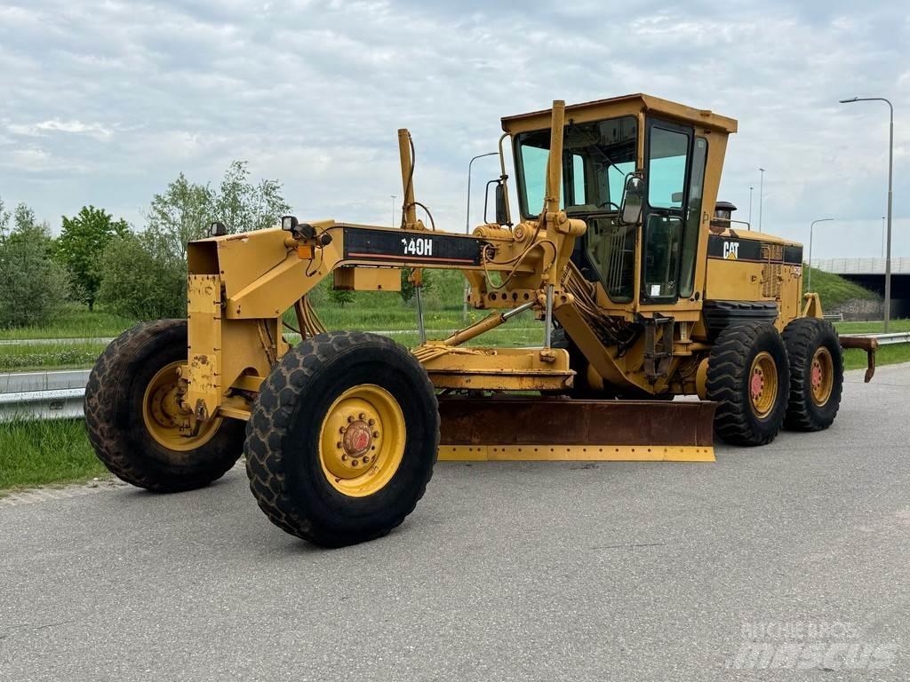 CAT 140H Gréderek