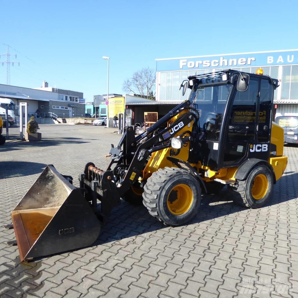 JCB 403 plus Gumikerekes homlokrakodók