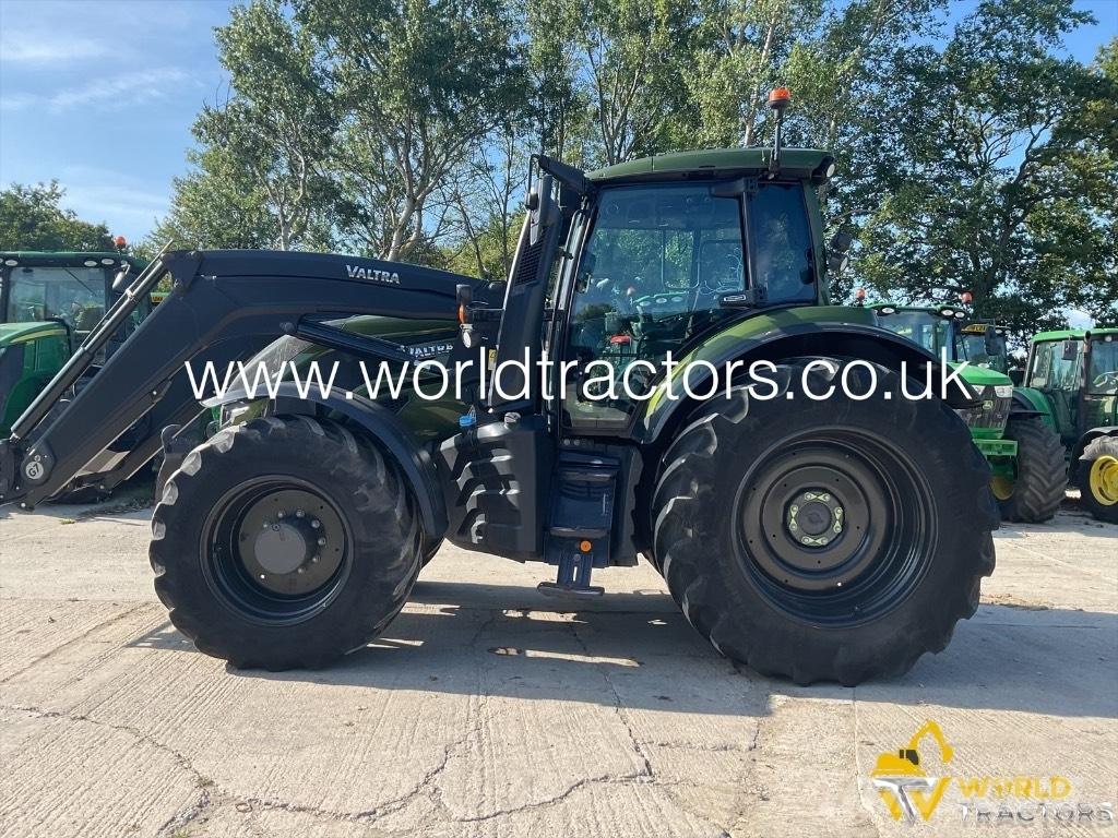 Valtra T 255 Traktorok