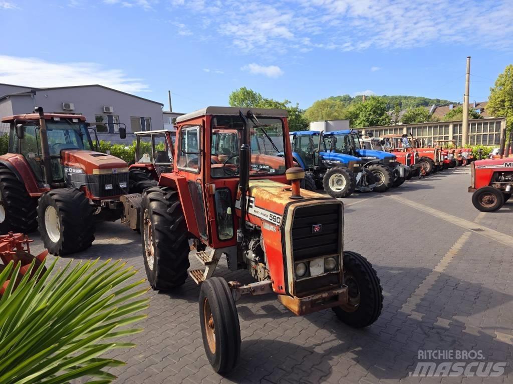 Massey Ferguson 590 Traktorok