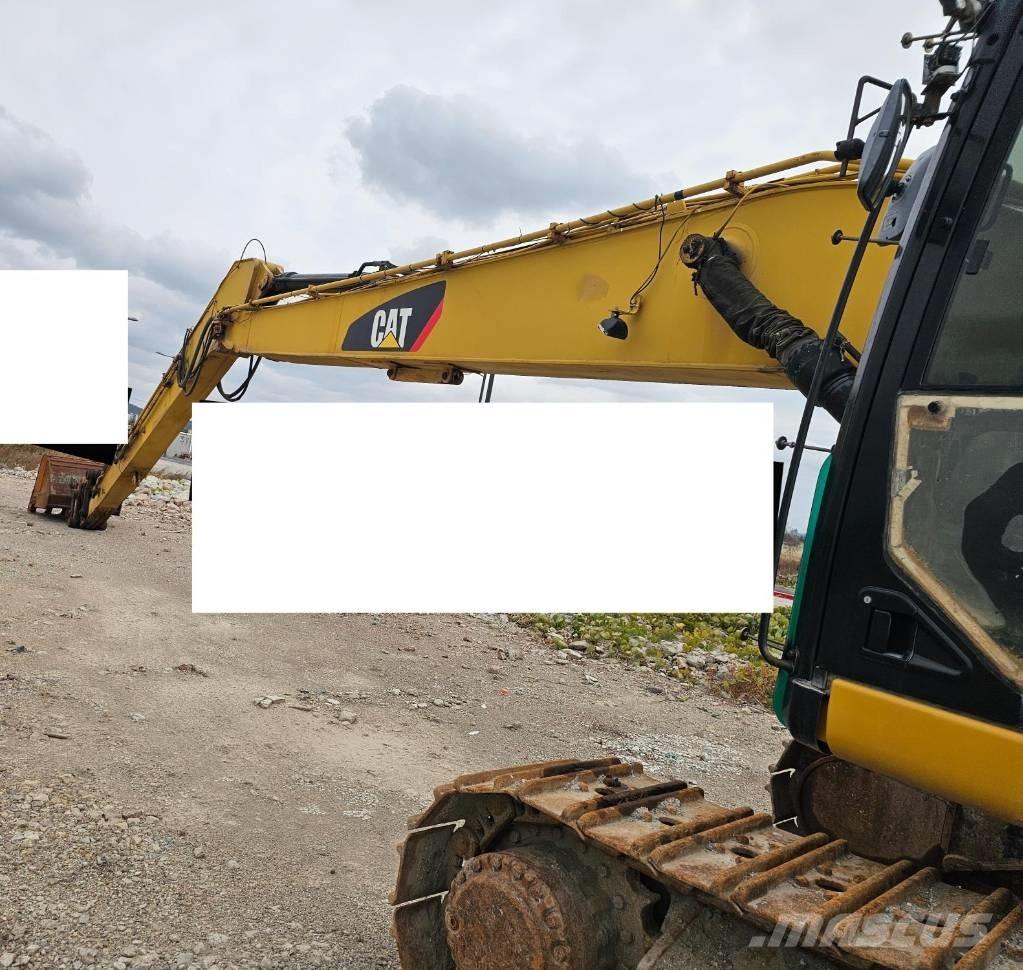CAT 330FL Lánctalpas kotrók