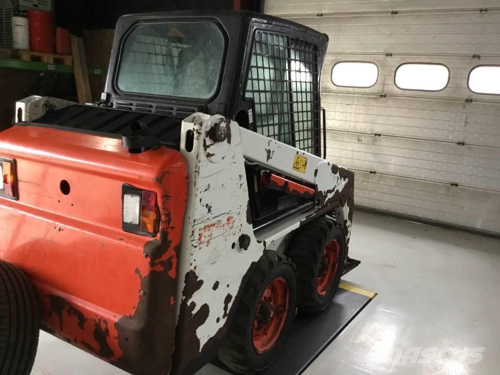 Bobcat S 100 Kompaktrakodók