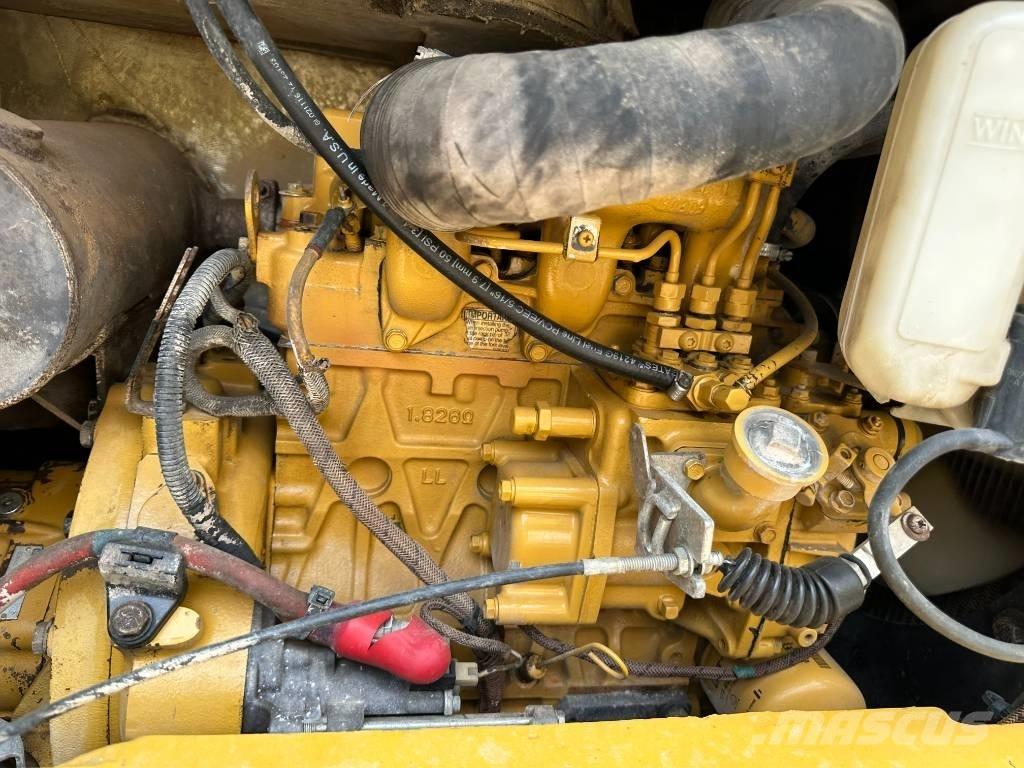 CAT CAT 303.5E2 Mini kotrók < 7t