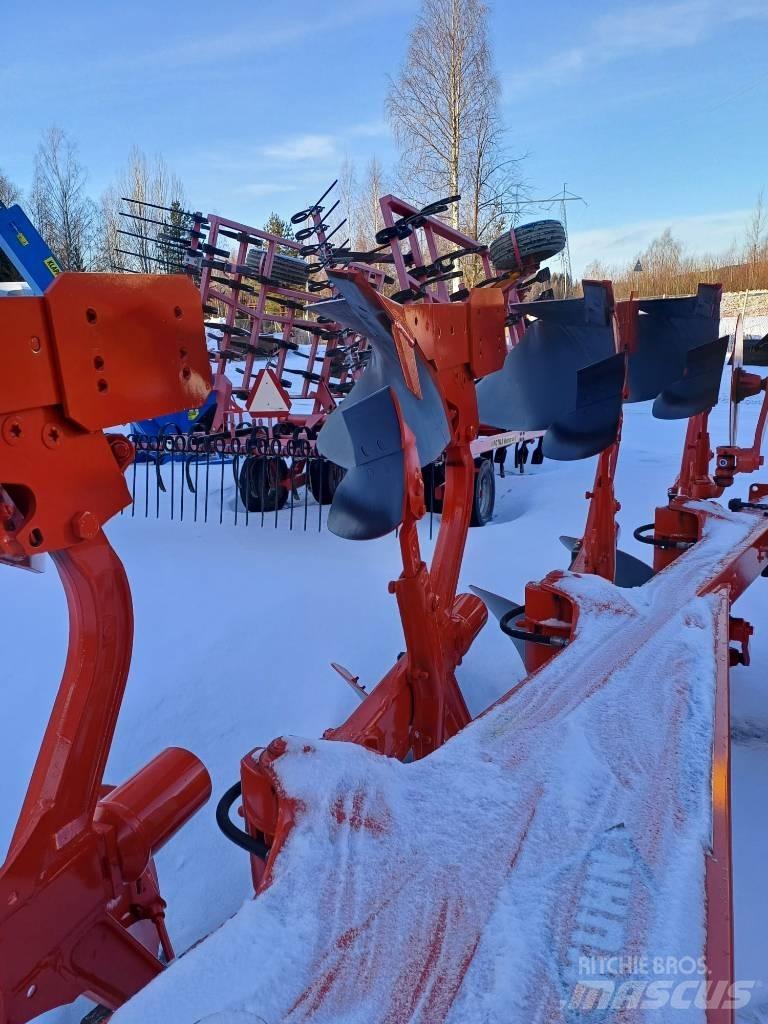 Kuhn Vari-Master 153 Váltvaforgató ekék