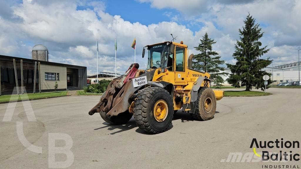Volvo L 110 E Gumikerekes homlokrakodók
