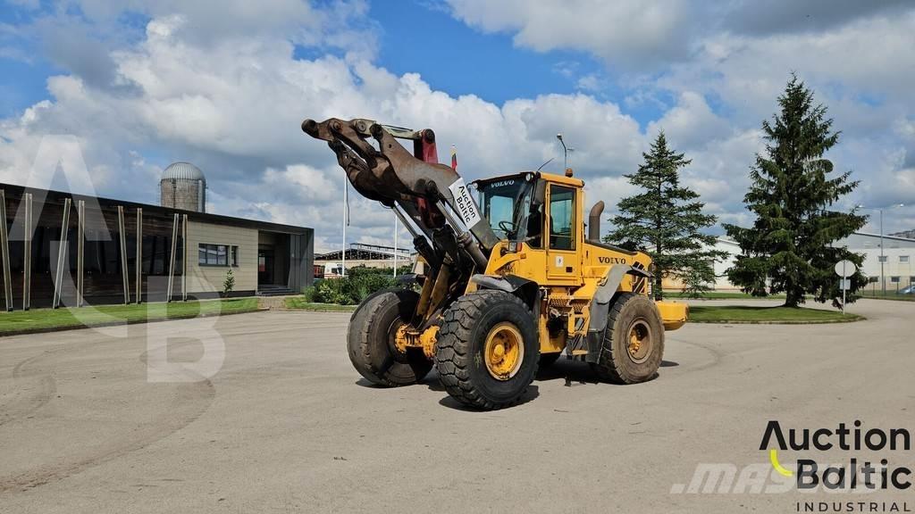 Volvo L 110 E Gumikerekes homlokrakodók