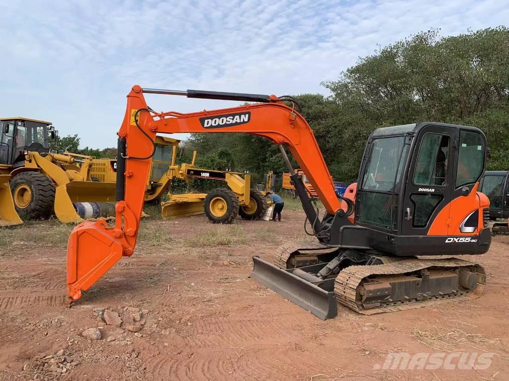 Doosan DX 55 Mini kotrók < 7t