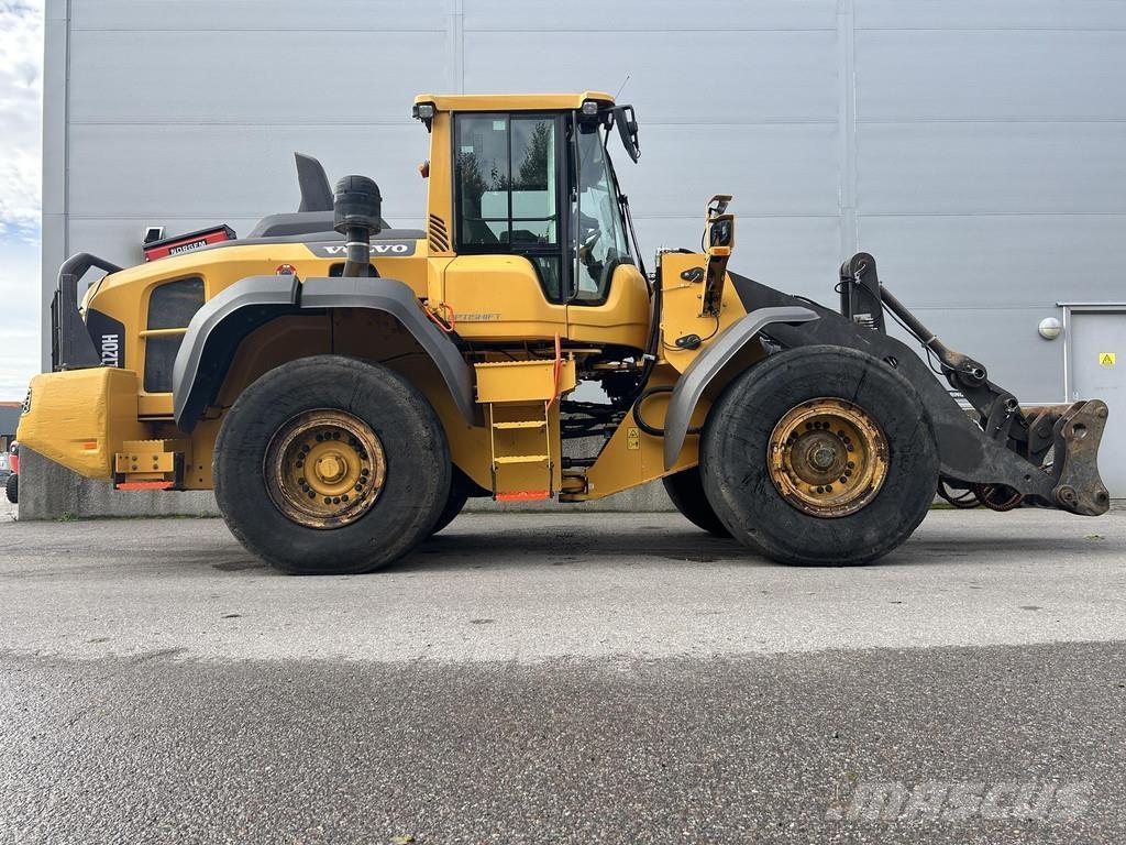 Volvo L120H Gumikerekes homlokrakodók