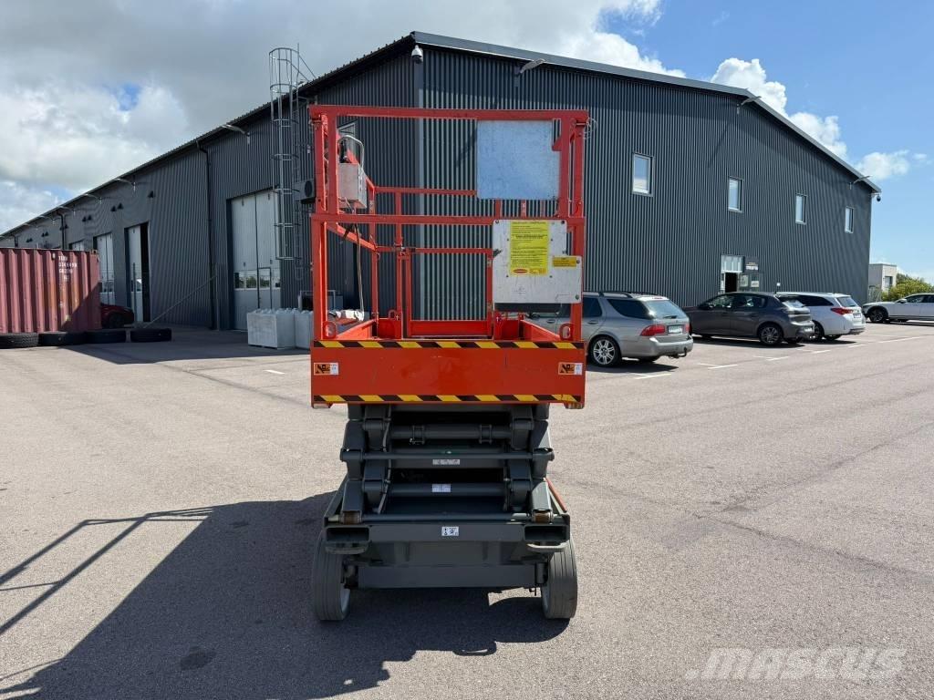 SkyJack SJ 4626 Ollós emelők