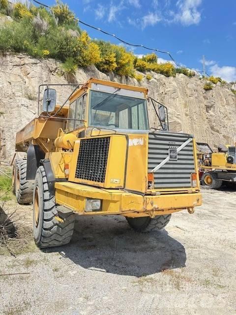Volvo A 25 C Csuklósdömperek