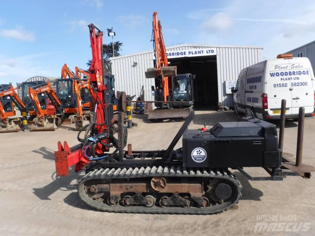 Kubota RG 30 Szerszámos kocsi