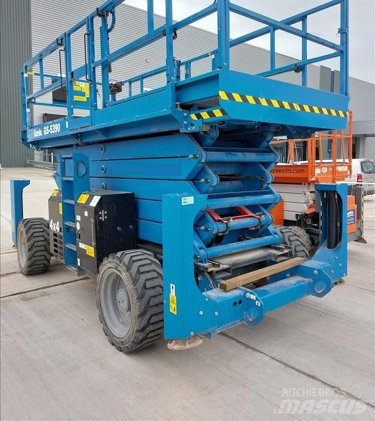 Genie GS 5390 RT Ollós emelők