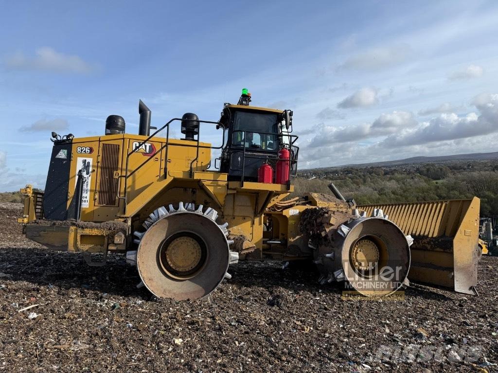 CAT 826 Hulladéktömörítők