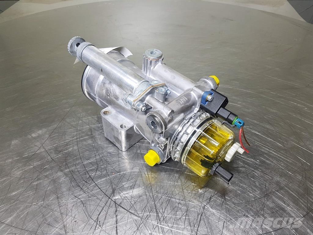 Sennebogen SE1707 Motorok